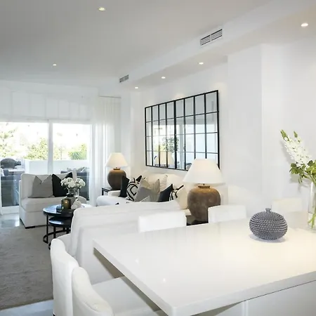 Cl- 1 Bedroom Walking Distance To Puerto Banus Apartment Marbella
