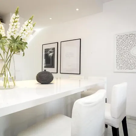 Apartment Cl- 1 Bedroom Walking Distance To Puerto Banus