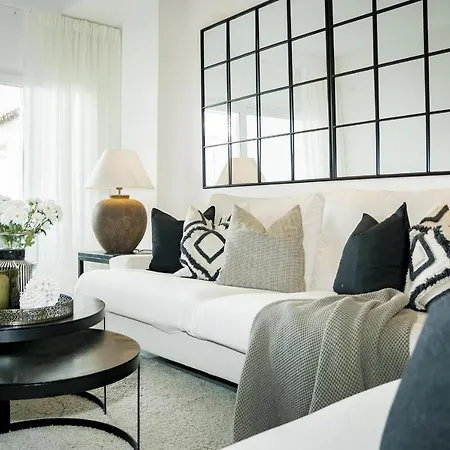 Cl- 1 Bedroom Walking Distance To Puerto Banus * Marbella